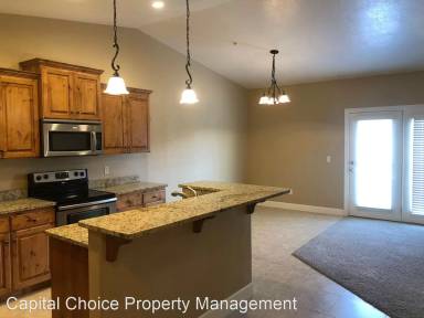 Main picture of 967 W 1055 N