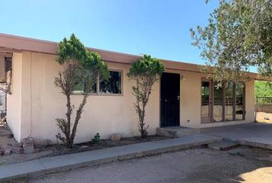 Main picture of 1934 E 31st St