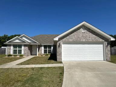 Main picture of 821 Sunset Ct