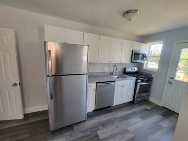 Main picture of 258 Ridge Ave