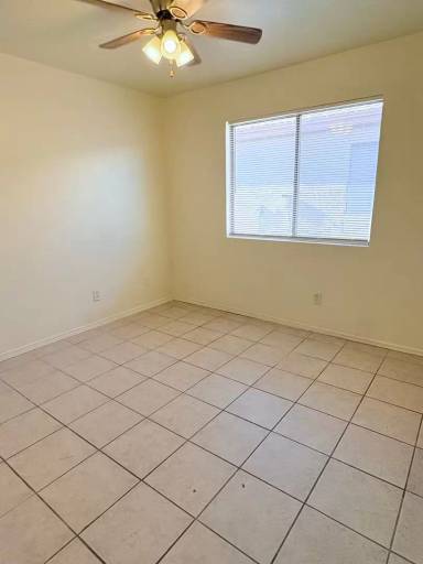 Main picture of 2800 W Simplicity Dr