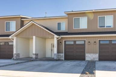 Main picture of 1106 Home Run Ave