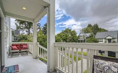 Main picture of 7337 27th Ave NW