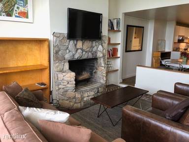 Main picture of 27 Bay State Rd