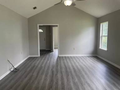 Main picture of 4230 Hamilton Cir