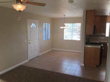 Main picture of 621 N Neptune Ave