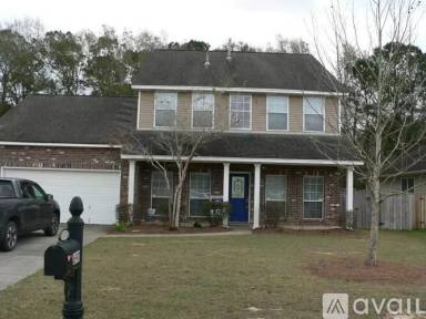 Main picture of 690 Amy Ct