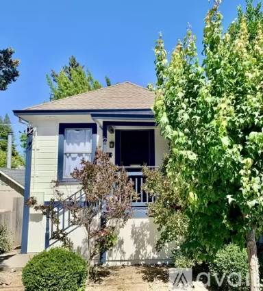 Main picture of 466 Wilson St