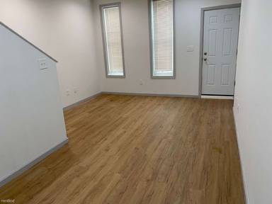 Main picture of 1636 N Wolfe St