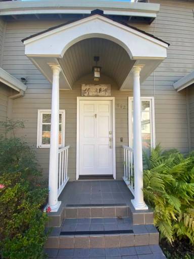 Main picture of 692 Creek Dr