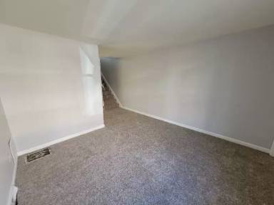Main picture of 2317 Lauretta Ave