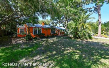 Main picture of 1886 Bougainvillea St