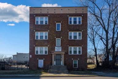 Main picture of 1020 Prospect Ave