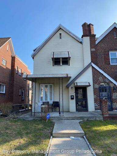 Main picture of 1614 E Duval St