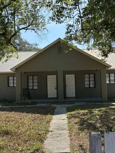 Main picture of 4352 6th St