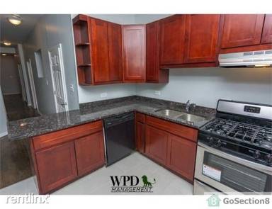 Main picture of 5219 South Calumet Avenue - 5225-2B