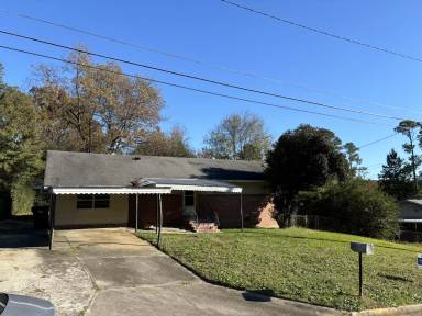 Main picture of 5074 Berry Ave