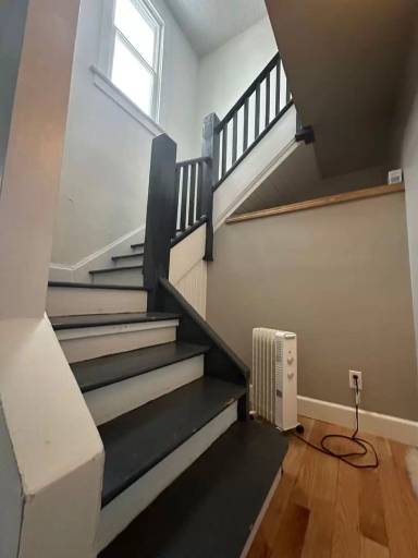 Main picture of 1104 W Kiernan Ave