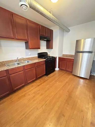 Main picture of 9036 S Langley Ave