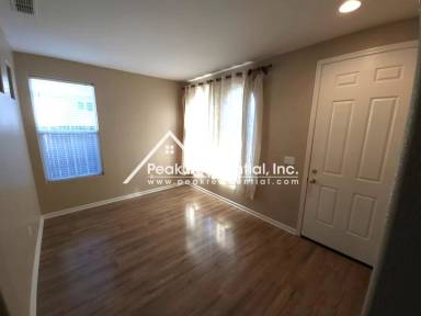 Main picture of 4700 Chamberlin Cir