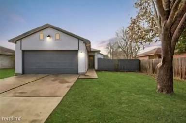 Main picture of 4419 Quicksilver Blvd