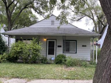 Main picture of 17118 Lorenz Ave
