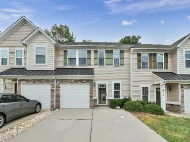 Main picture of 2432 Silverthorn Dr