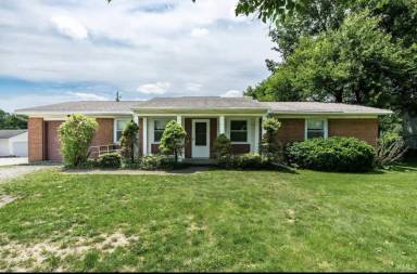 Main picture of 601 N Smith Rd