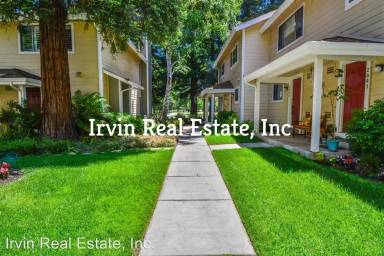Main picture of 2643 Oak Rd