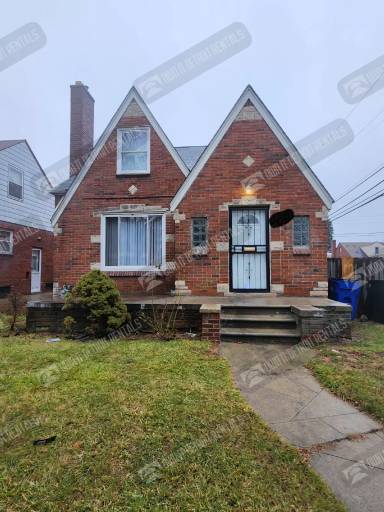 Main picture of 18400 Ilene St