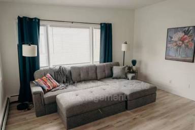 Main picture of 3007 W 33rd Ave