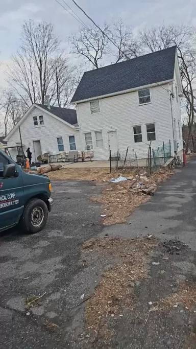 Main picture of 2 2nd Ave