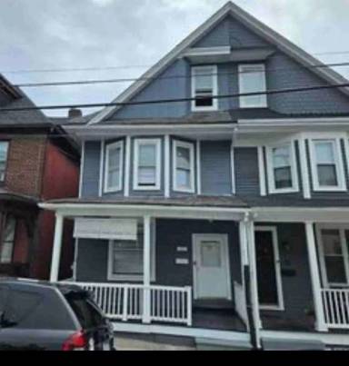 Main picture of 35 N 8th St