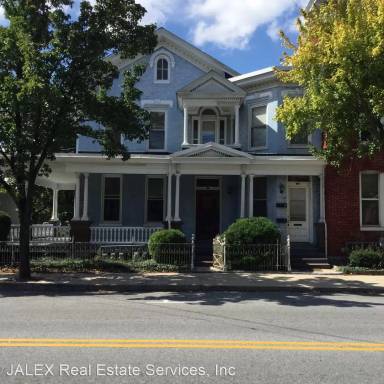 Main picture of 44 S Earl St