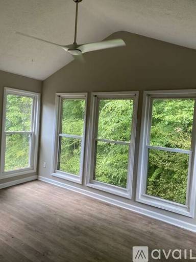 Main picture of 1107 Lake Pointe Cir