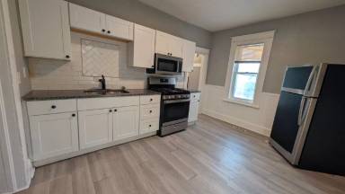Main picture of 3023 Sheridan Ave N