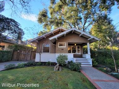 Main picture of 835 Lytton Ave