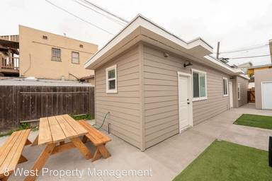 Main picture of 4681 Oregon St