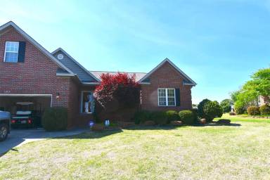 Main picture of 109 Sand Trap Ln