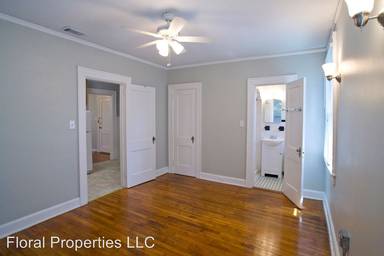 Main picture of 701 E 41st St