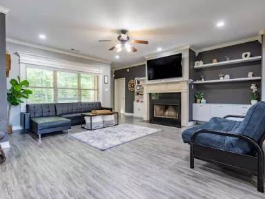 Main picture of 8116 Kanis Oaks Dr