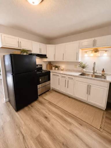 Main picture of 5 Washington St