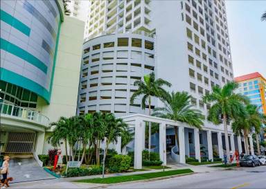 Main picture of The Sail Condo