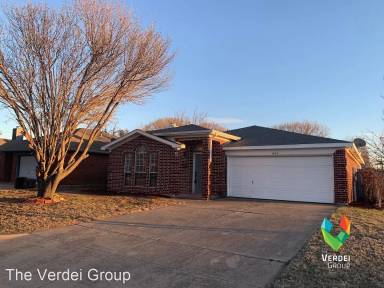 Main picture of 5945 Ravenya St