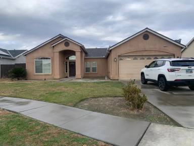 Main picture of 1646 Orange Cir