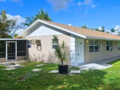 Main picture of 5820 Banana Rd