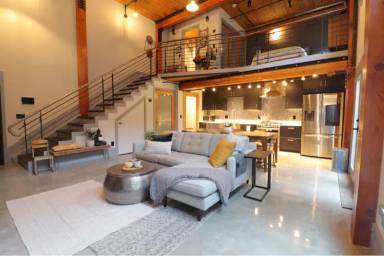 Main picture of 6105 San Pablo Ave