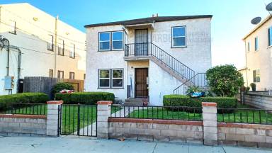 Main picture of 765-767 W 16th St