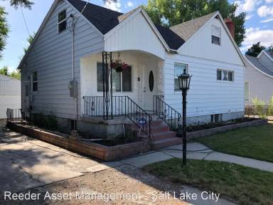 Main picture of 3938 S 300 E