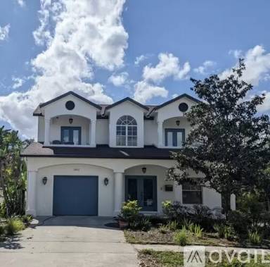 Main picture of 1002 W Lemon St